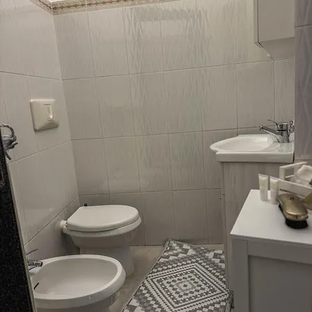 Casa Del Lauro - *